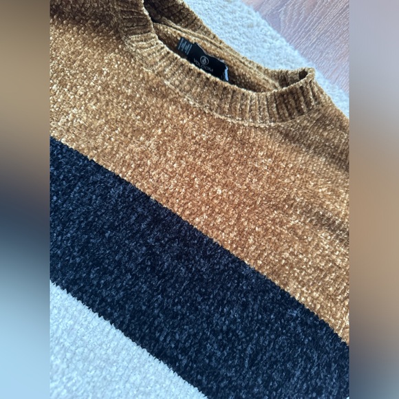 Volcom velvet dress - Picture 4 of 4